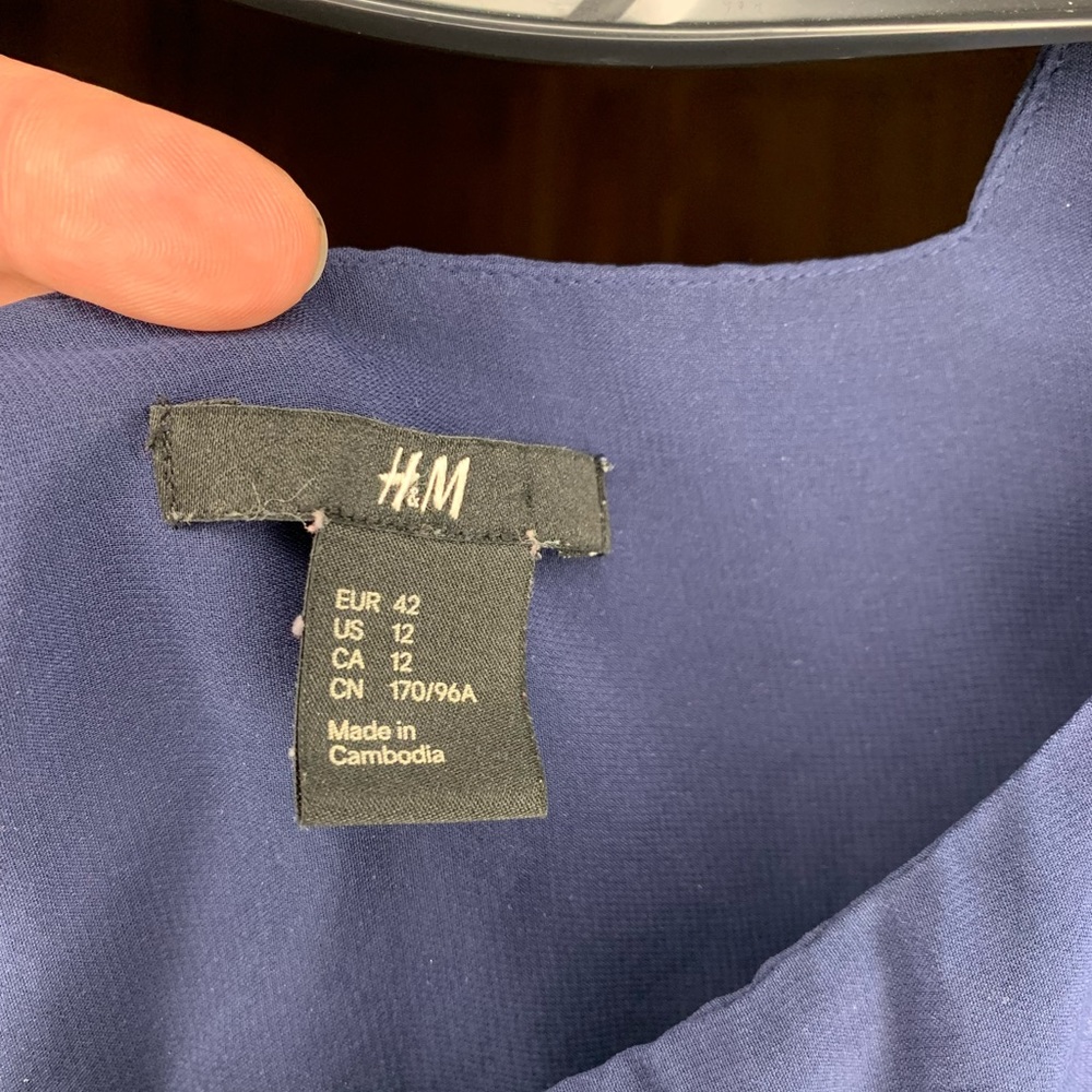 H&M Mini Dress - Picture 2 of 2